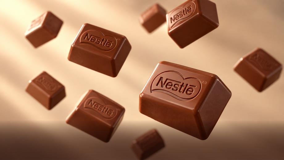 Couverture Chocolate Carousal Cube Shape