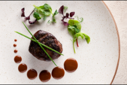 صلصة الشوكولاتة ديمي غلاس